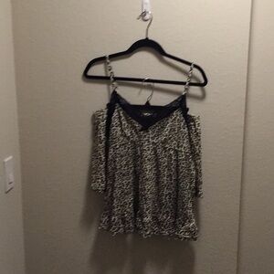 NWOT René Rofé leopard pajama set.